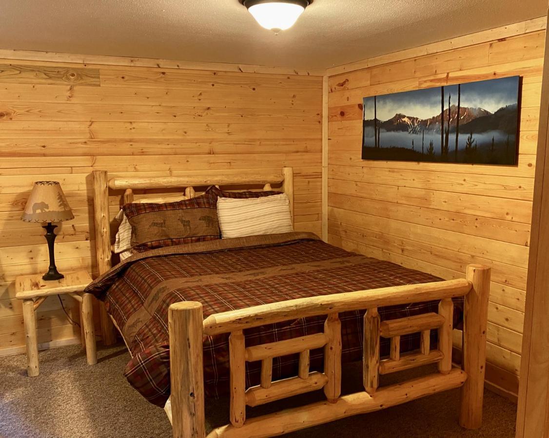 Summit Mountain Lodge And Steakhouse East Glacier Park Village Luaran gambar