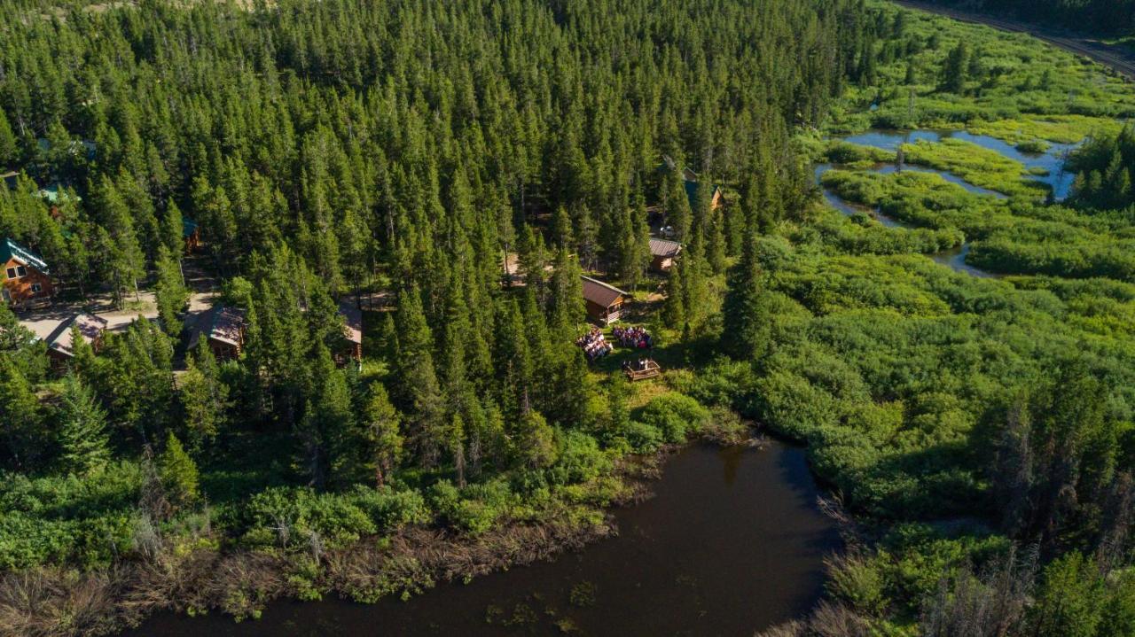 Summit Mountain Lodge And Steakhouse East Glacier Park Village Luaran gambar